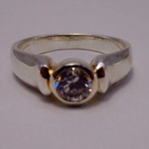 Silver CZ ring size 2.25 weight 4.53g new